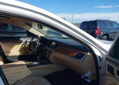 2015 Hyundai Genesis 5.0 из США, поврежденный, VIN KMHGN4JF1FU091836